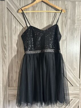Jolie Boutique Sears Black Sparkly Sequin Tulle Mini Party Dress - M